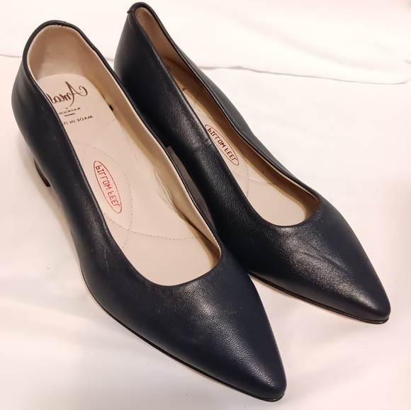 Amalfi by Rangoni Women’s Shoes Navy Blue Pointed Toes Block Heels Size 4.5 - Picture 7 of 11